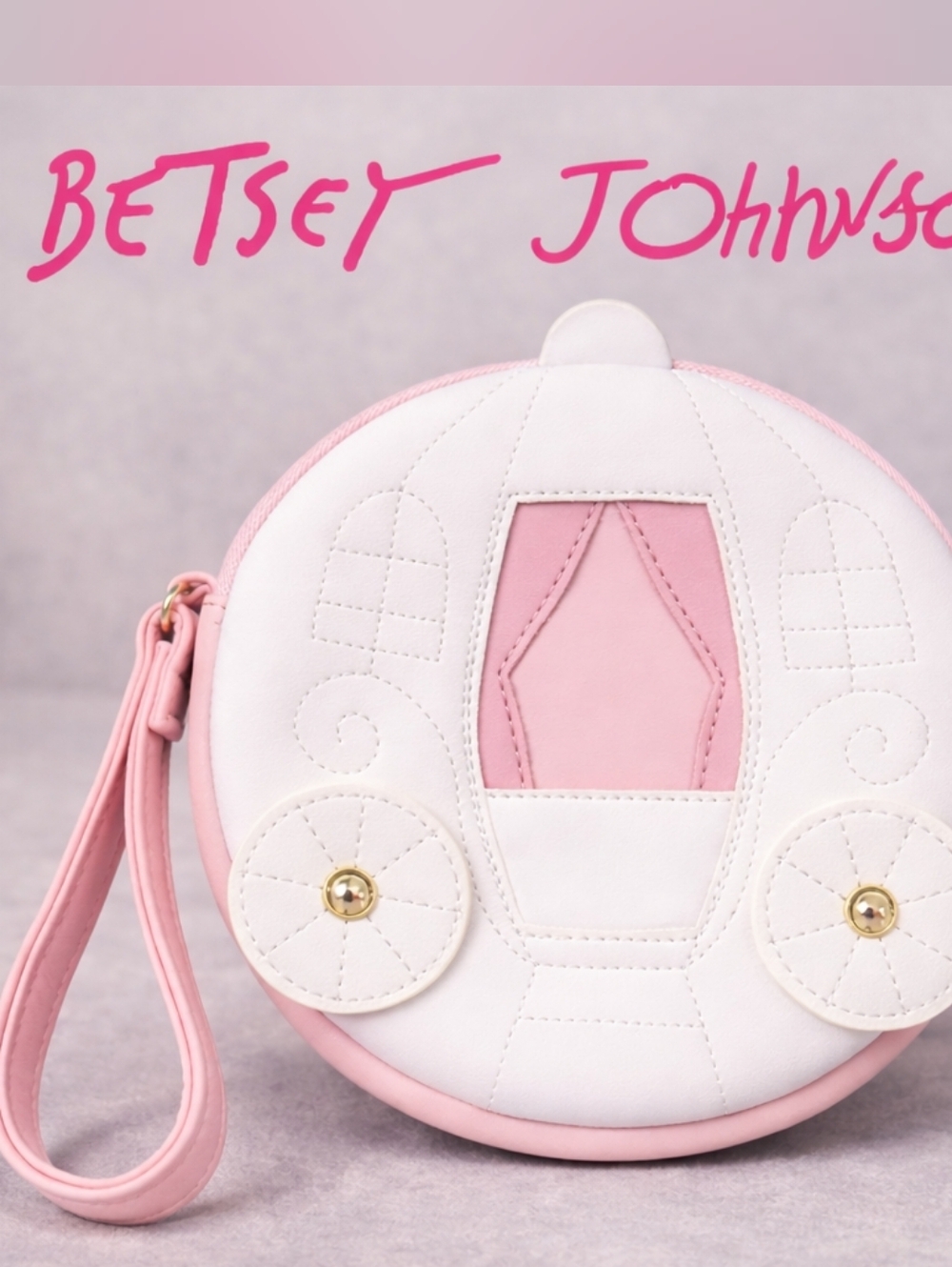 Betsey Johnson Pink Carriage Wristlet Pouch Luv Betsey Rare Novelty Bag - Picture 2 of 5